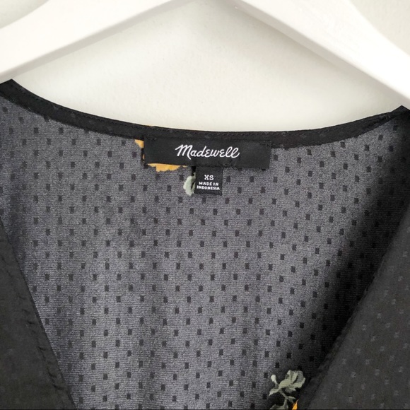 Madewell Bubble-Sleeve Wrap Top Floating Florets - Picture 6 of 13